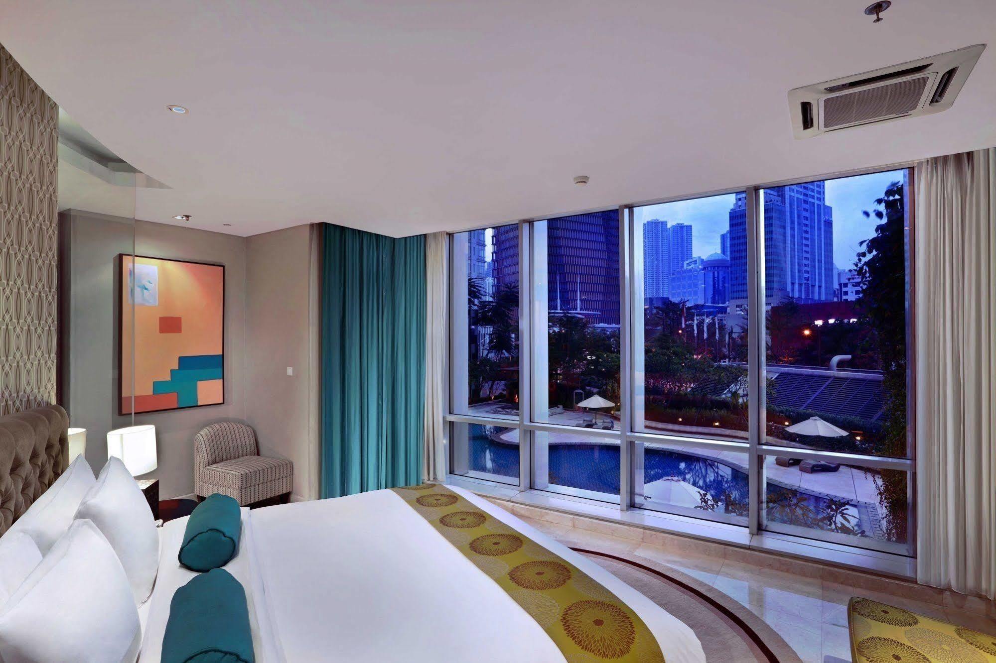The Grove Suites By Grand Aston Jakarta Exterior photo